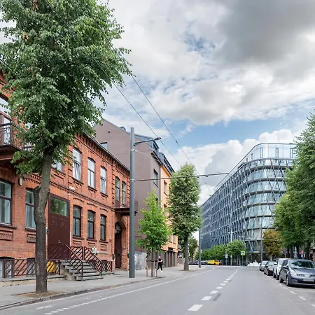 Elegant City Center With Free Parking By Polo *